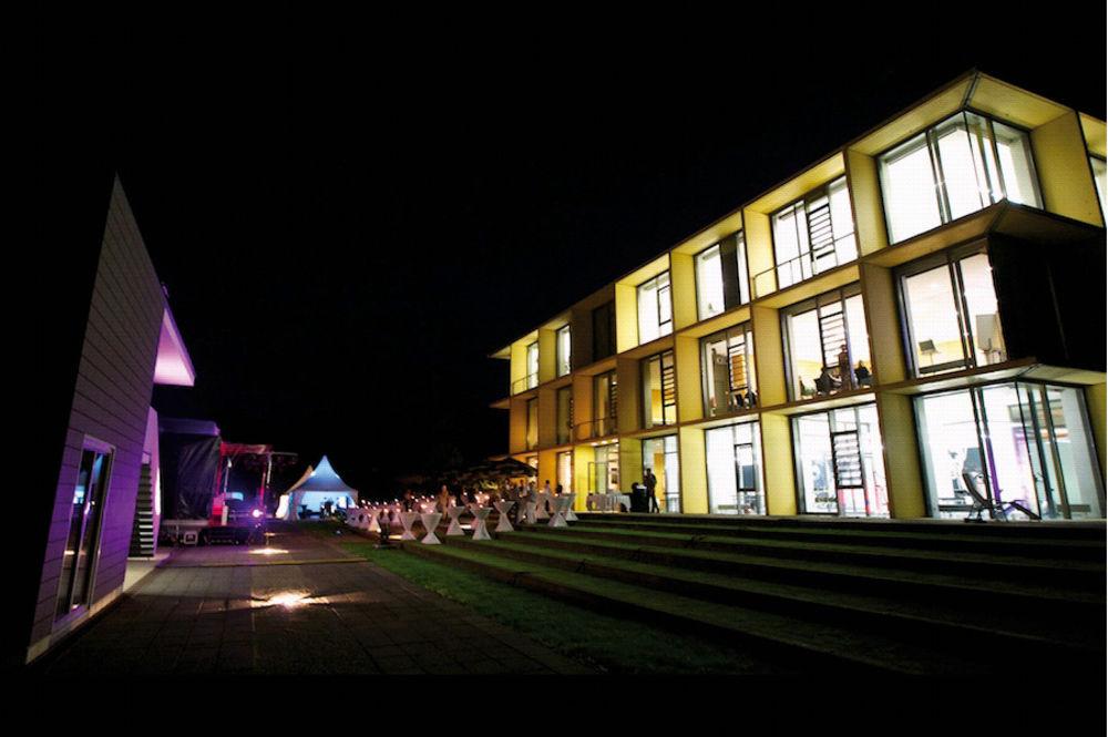 Rugs Hotel Am Schlosspark Lichtenwalde ภายนอก รูปภาพ